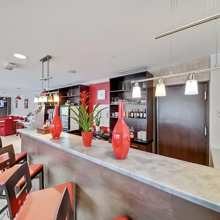 Hotel Restaurant Paris Pacific Paris-villejuif- Pres Du Metro L'hay Les Roses Ligne 14 - Direct Paris-aeroport Orly Et Institut Gustave Roussy Villejuif