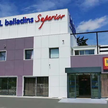 Restaurant Paris Pacific Paris-villejuif- Pres Du Metro L'hay Les Roses Ligne 14 - Direct Paris-aeroport Orly Et Institut Gustave Roussy 3* Villejuif