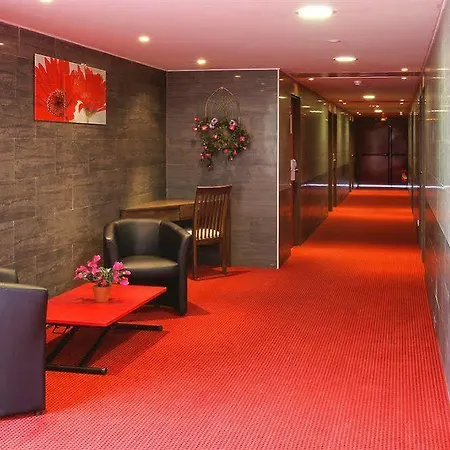 Restaurant Paris Pacific Paris-villejuif- Pres Du Metro L'hay Les Roses Ligne 14 - Direct Paris-aeroport Orly Et Institut Gustave Roussi 3*