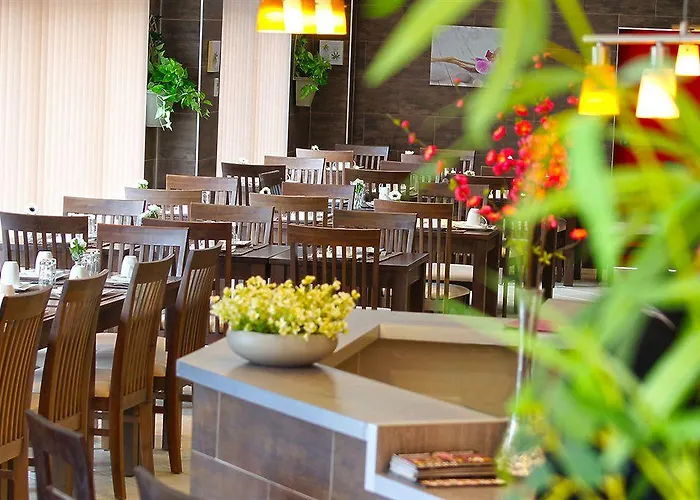 Restaurant Paris Pacific Paris-villejuif- Pres Du Metro L'hay Les Roses Ligne 14 - Direct Paris-aeroport Orly Et Institut Gustave Roussy Hotel Villejuif