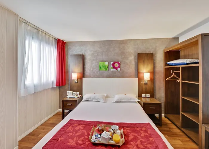 Restaurant Paris Pacific Paris-villejuif- Pres Du Metro L'hay Les Roses Ligne 14 - Direct Paris-aeroport Orly Et Institut Gustave Roussy Hotel