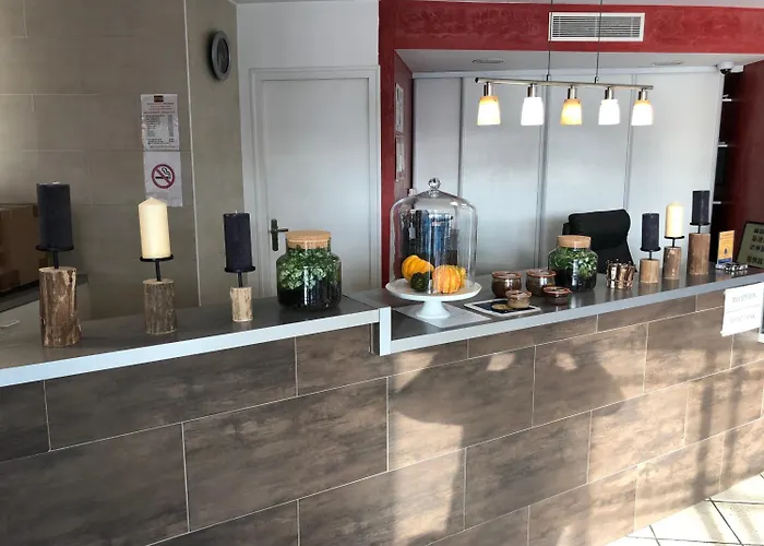 Hotel Restaurant Paris Pacific Paris-villejuif- Pres Du Metro L'hay Les Roses Ligne 14 - Direct Paris-aeroport Orly Et Institut Gustave Roussy Villejuif