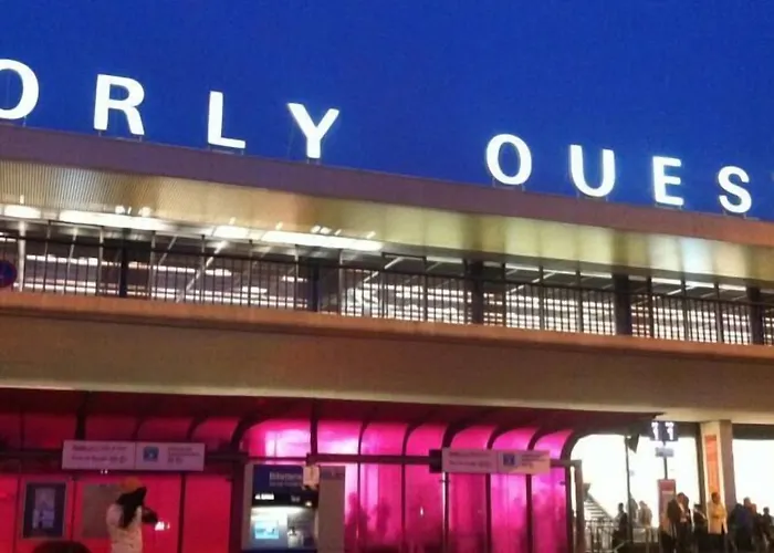 Hotel Restaurant Paris Pacific Paris-villejuif- Pres Du Metro L'hay Les Roses Ligne 14 - Direct Paris-aeroport Orly Et Institut Gustave Roussy 3*