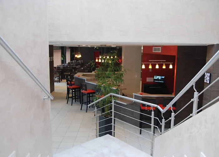 Hotel Restaurant Paris Pacific Paris-villejuif- Pres Du Metro L'hay Les Roses Ligne 14 - Direct Paris-aeroport Orly Et Institut Gustave Roussy Villejuif