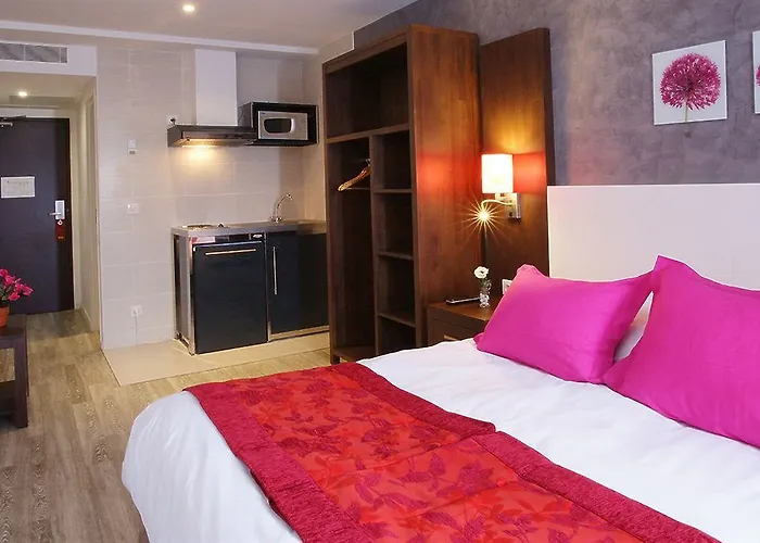 Restaurant Paris Pacific Paris-villejuif- Pres Du Metro L'hay Les Roses Ligne 14 - Direct Paris-aeroport Orly Et Institut Gustave Roussy Hotel Villejuif